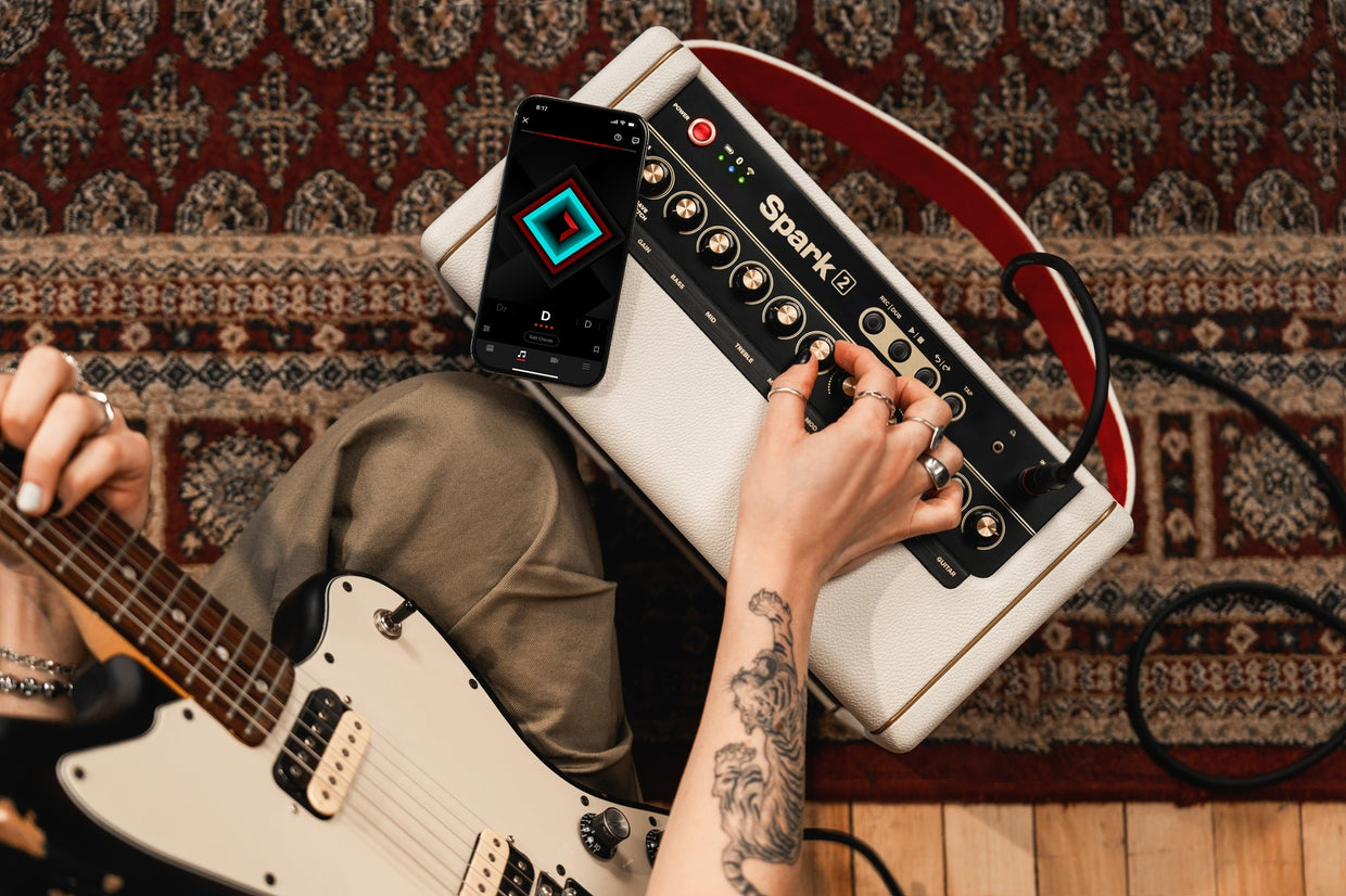 10 Creative Guitar Challenges for the Holidays