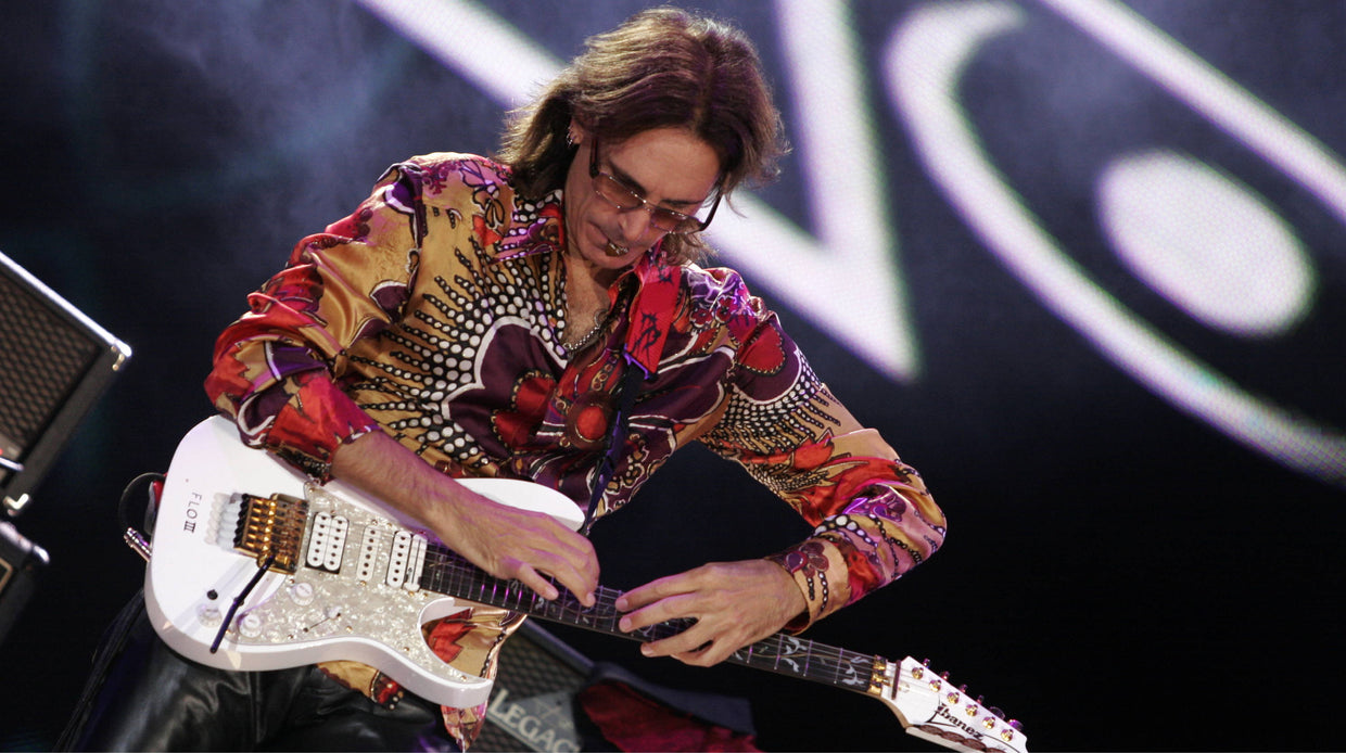 The Best Christmas Guitar Songs of All Time – Positive Grid