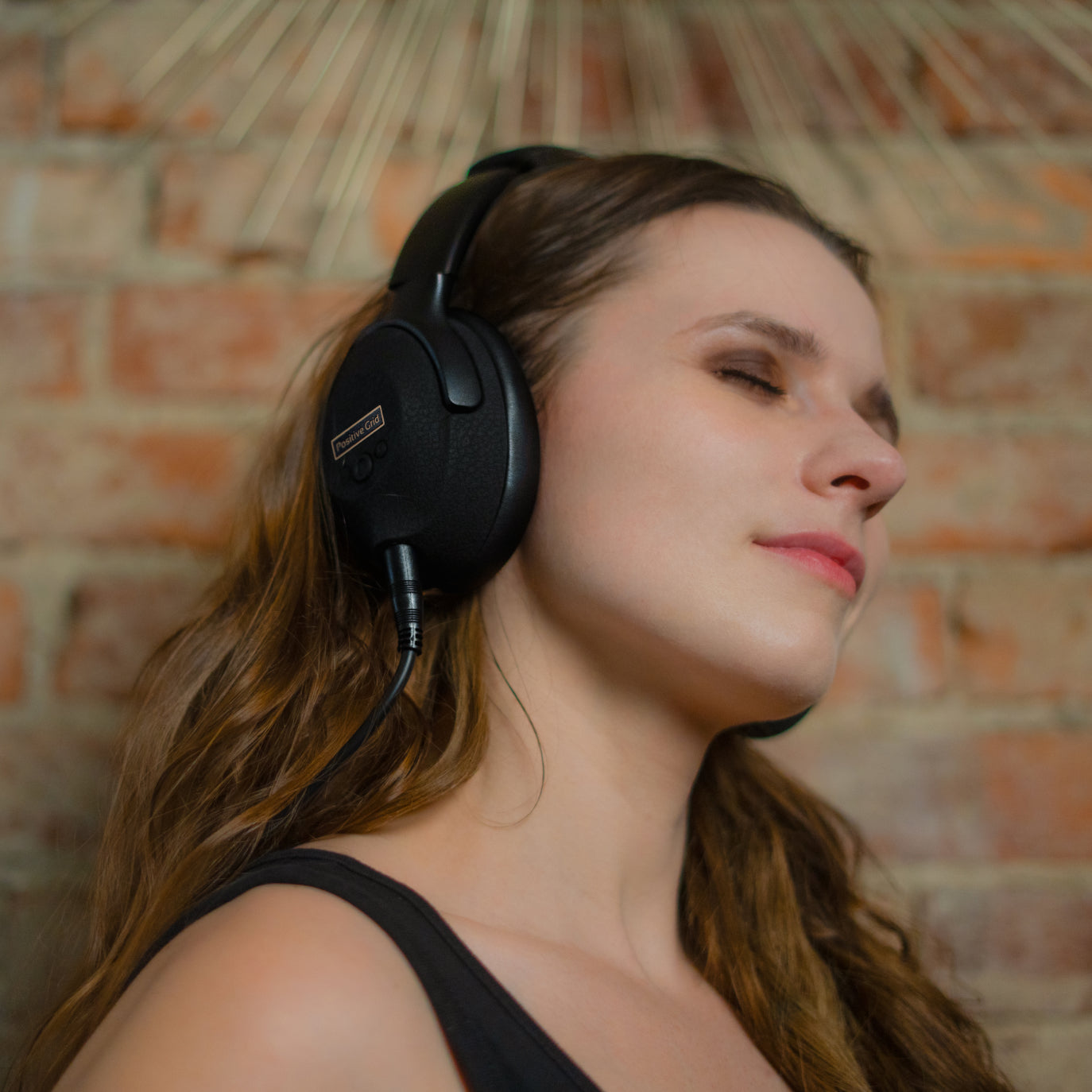 Spark NEO Core | Wired Smart Guitar Headphones | Positive Grid