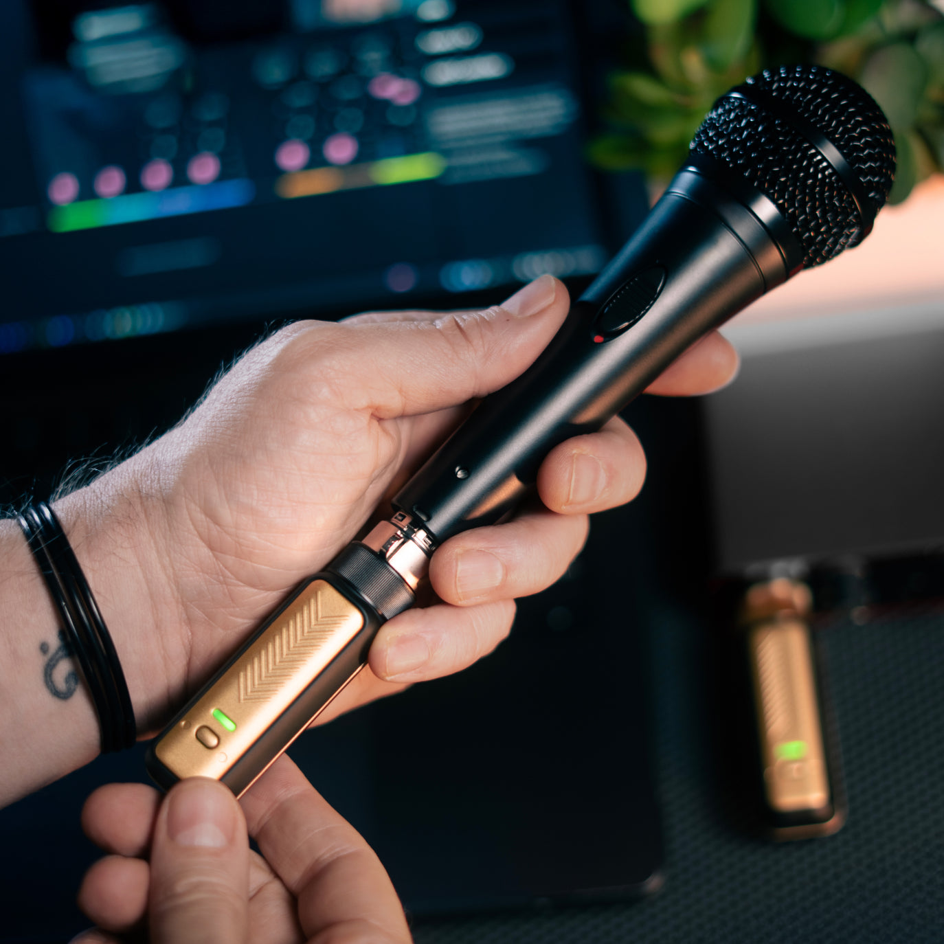 Spark LINK XLR | Wireless XLR Audio System | Positive Grid